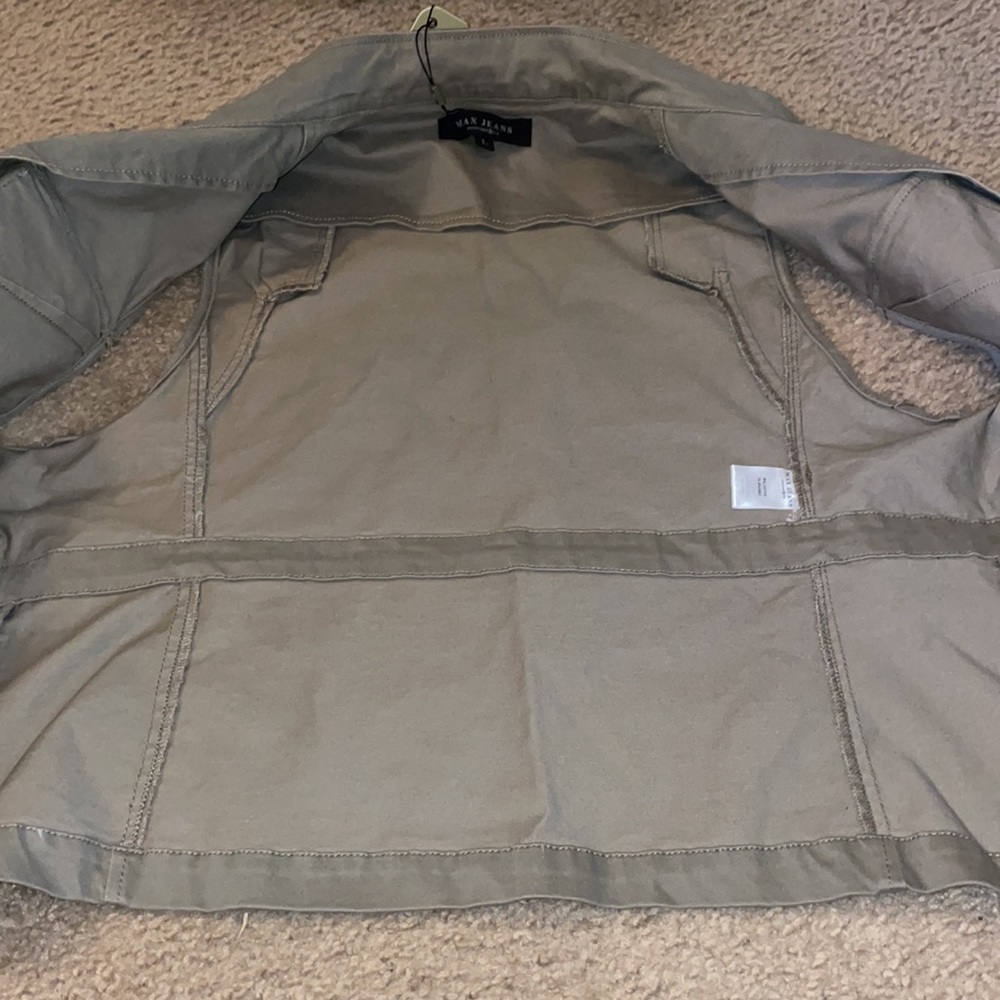 Taupe vest - Picture 6 of 7